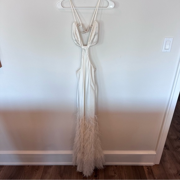 Cult Gaia White Maxi Dress - Picture 7 of 7